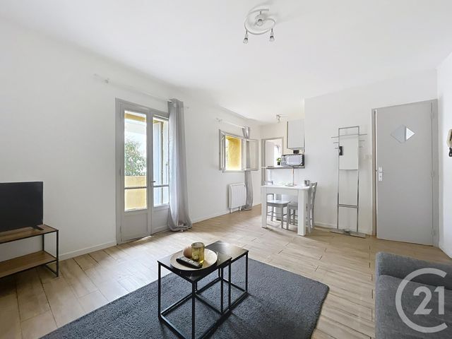 Appartement T2 à louer - 2 pièces - 30.95 m2 - BEZIERS - 34 - LANGUEDOC-ROUSSILLON - Century 21 Comminges Immobilier