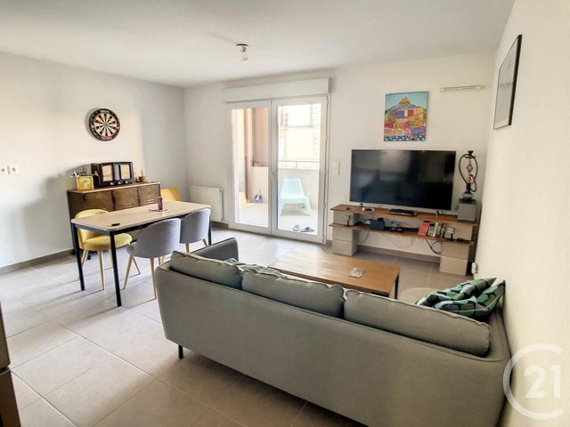 Appartement T3 à vendre - 3 pièces - 60.11 m2 - BEZIERS - 34 - LANGUEDOC-ROUSSILLON - Century 21 Comminges Immobilier