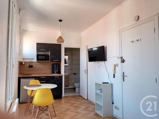 Appartement F1 à louer - 1 pièce - 17.0 m2 - BEZIERS - 34 - LANGUEDOC-ROUSSILLON - Century 21 Comminges Immobilier
