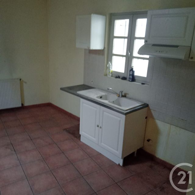 Appartement F4 à louer - 4 pièces - 77.0 m2 - BEZIERS - 34 - LANGUEDOC-ROUSSILLON - Century 21 Comminges Immobilier