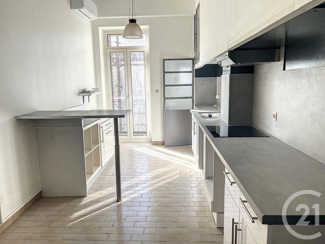 Appartement F3 à louer - 3 pièces - 99.51 m2 - BEZIERS - 34 - LANGUEDOC-ROUSSILLON - Century 21 Comminges Immobilier