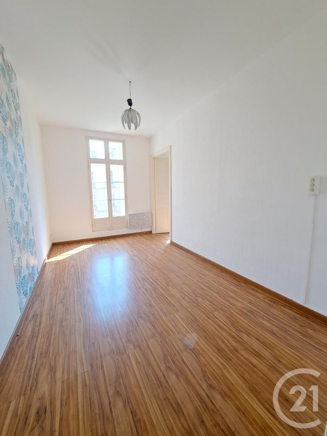 Appartement F3 à vendre - 3 pièces - 58.76 m2 - BEZIERS - 34 - LANGUEDOC-ROUSSILLON - Century 21 Comminges Immobilier