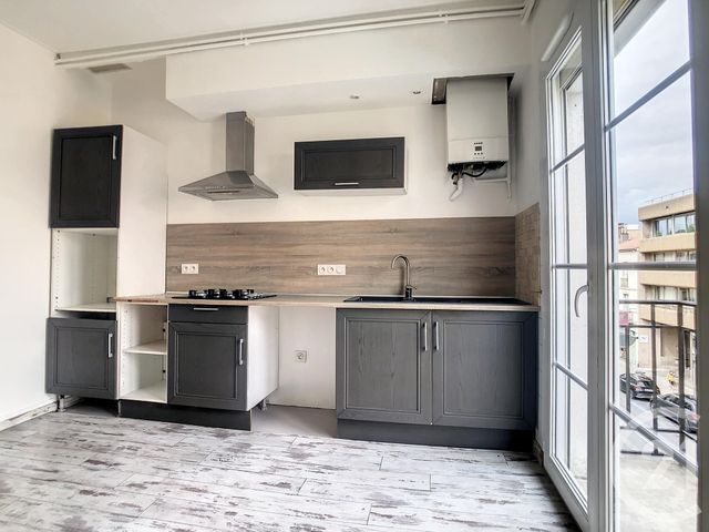 Appartement F4 à vendre - 4 pièces - 112.0 m2 - BEZIERS - 34 - LANGUEDOC-ROUSSILLON - Century 21 Comminges Immobilier