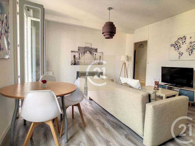 Appartement T2 à vendre - 2 pièces - 55.0 m2 - BEZIERS - 34 - LANGUEDOC-ROUSSILLON - Century 21 Comminges Immobilier