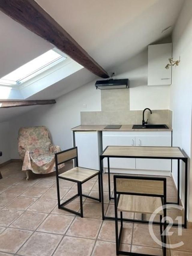Appartement F1 à louer - 1 pièce - 19.0 m2 - BEZIERS - 34 - LANGUEDOC-ROUSSILLON - Century 21 Comminges Immobilier