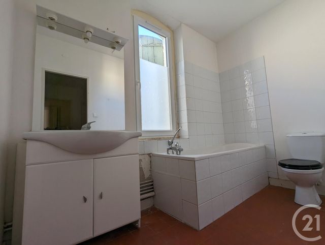 Appartement T4 à vendre - 4 pièces - 97.0 m2 - BEZIERS - 34 - LANGUEDOC-ROUSSILLON - Century 21 Comminges Immobilier