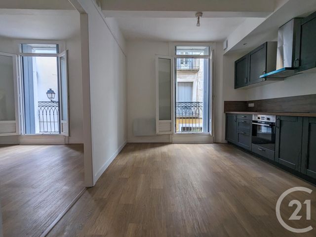 Appartement T3 à vendre - 3 pièces - 77.13 m2 - BEZIERS - 34 - LANGUEDOC-ROUSSILLON - Century 21 Comminges Immobilier