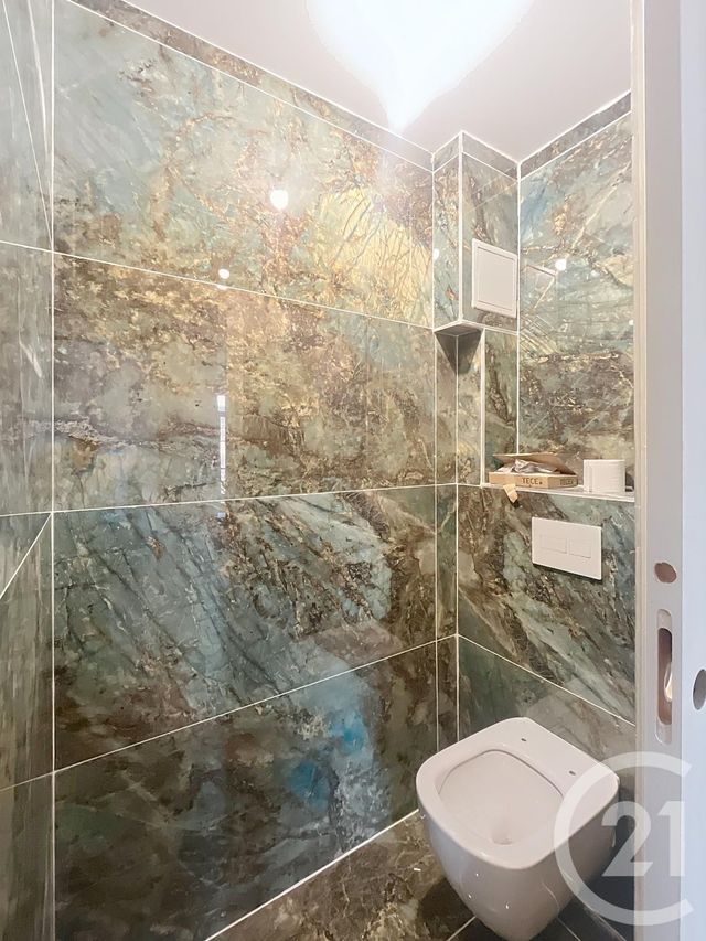 Appartement F3 à louer - 3 pièces - 93.0 m2 - BEZIERS - 34 - LANGUEDOC-ROUSSILLON - Century 21 Comminges Immobilier