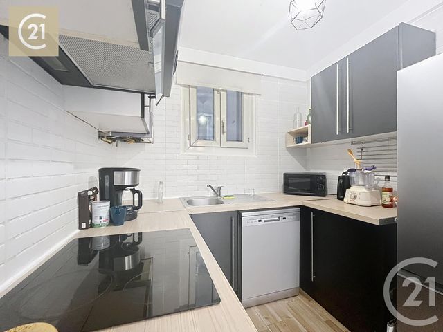 Appartement T4 à vendre - 4 pièces - 81.84 m2 - BEZIERS - 34 - LANGUEDOC-ROUSSILLON - Century 21 Comminges Immobilier