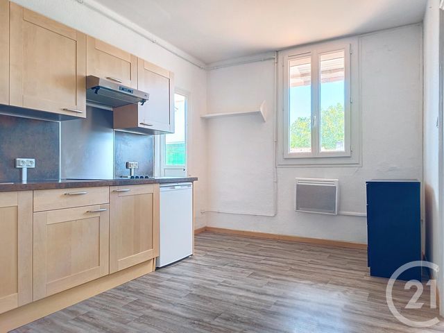 Appartement Studio à louer - 1 pièce - 36.0 m2 - BEZIERS - 34 - LANGUEDOC-ROUSSILLON - Century 21 Comminges Immobilier