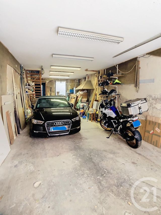 Afficher la photo en grand Appartement F5 à vendre - 8 pièces - 217.53 m2 - BEZIERS - 34 - LANGUEDOC-ROUSSILLON - Century 21 Comminges Immobilier