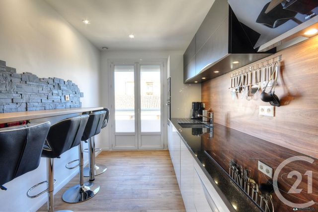 Appartement F4 à vendre - 4 pièces - 75.05 m2 - BEZIERS - 34 - LANGUEDOC-ROUSSILLON - Century 21 Comminges Immobilier