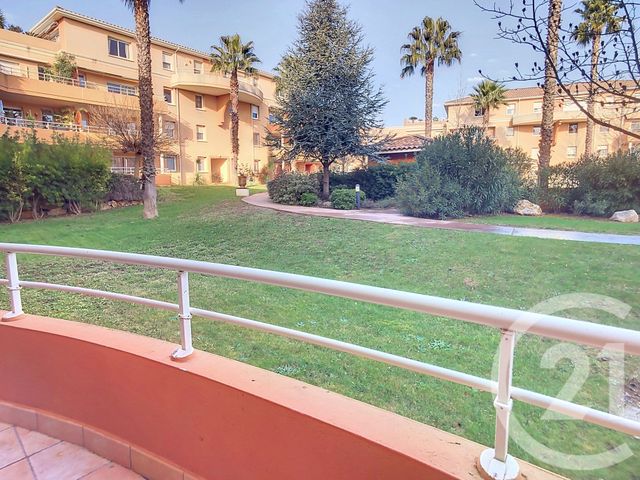 Appartement F3 à vendre - 3 pièces - 71.0 m2 - BEZIERS - 34 - LANGUEDOC-ROUSSILLON - Century 21 Comminges Immobilier