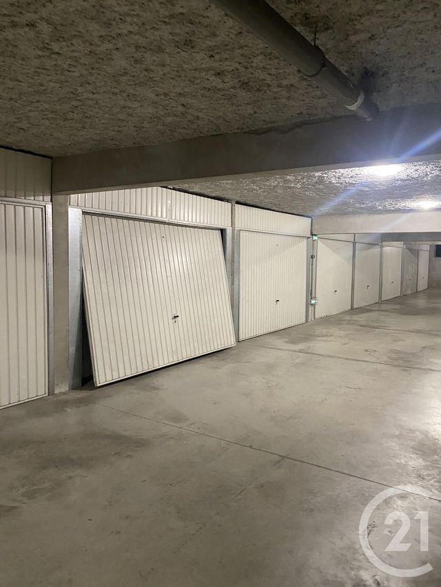 Afficher la photo en grand Appartement F3 à vendre - 3 pièces - 71.0 m2 - BEZIERS - 34 - LANGUEDOC-ROUSSILLON - Century 21 Comminges Immobilier