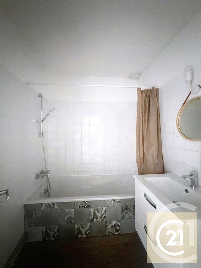 Appartement F3 à vendre - 3 pièces - 63.1 m2 - BEZIERS - 34 - LANGUEDOC-ROUSSILLON - Century 21 Comminges Immobilier