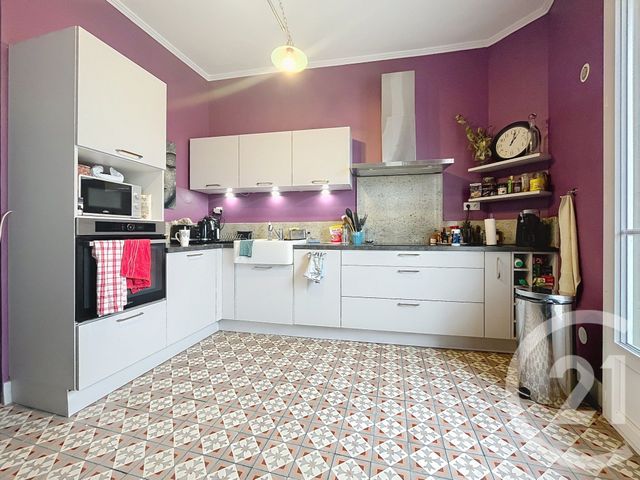 Afficher la photo en grand Appartement F4 à vendre - 4 pièces - 89.0 m2 - BEZIERS - 34 - LANGUEDOC-ROUSSILLON - Century 21 Comminges Immobilier