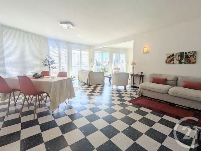 Appartement F5 à louer - 5 pièces - 137.0 m2 - BEZIERS - 34 - LANGUEDOC-ROUSSILLON - Century 21 Comminges Immobilier