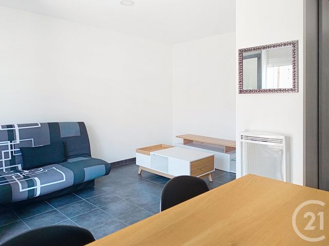 Appartement F1 à louer - 1 pièce - 27.01 m2 - BEZIERS - 34 - LANGUEDOC-ROUSSILLON - Century 21 Comminges Immobilier