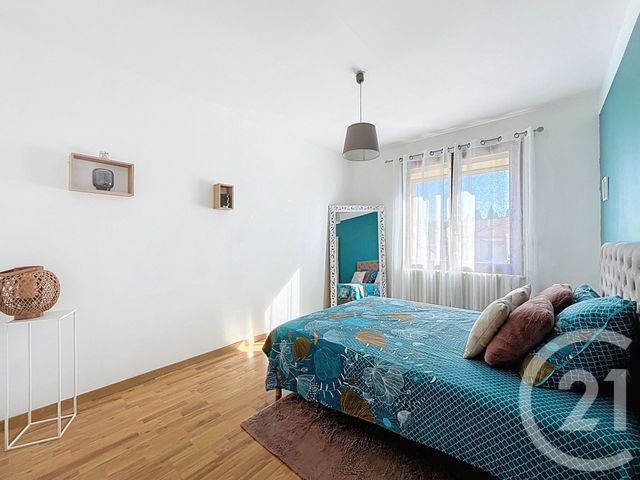 Appartement T4 à vendre - 4 pièces - 98.0 m2 - BEZIERS - 34 - LANGUEDOC-ROUSSILLON - Century 21 Comminges Immobilier