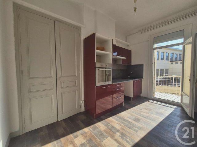Appartement F3 à vendre - 3 pièces - 70.25 m2 - BEZIERS - 34 - LANGUEDOC-ROUSSILLON - Century 21 Comminges Immobilier