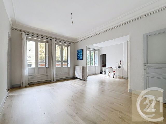 Appartement T3 à vendre - 3 pièces - 101.0 m2 - BEZIERS - 34 - LANGUEDOC-ROUSSILLON - Century 21 Comminges Immobilier