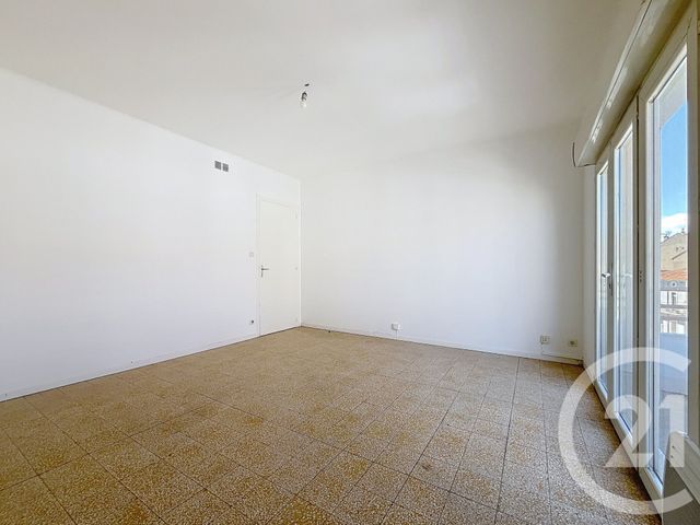 Appartement F4 à vendre - 4 pièces - 79.88 m2 - BEZIERS - 34 - LANGUEDOC-ROUSSILLON - Century 21 Comminges Immobilier