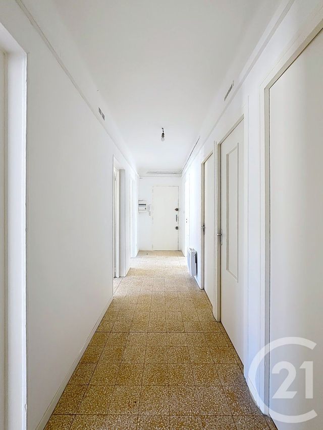 Appartement F4 à vendre - 4 pièces - 79.88 m2 - BEZIERS - 34 - LANGUEDOC-ROUSSILLON - Century 21 Comminges Immobilier