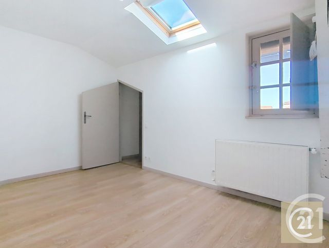 Afficher la photo en grand Appartement T3 à vendre - 3 pièces - 58.81 m2 - BEZIERS - 34 - LANGUEDOC-ROUSSILLON - Century 21 Comminges Immobilier