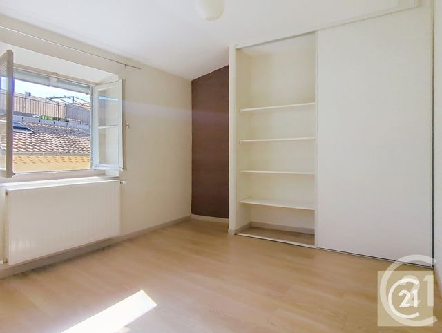 Afficher la photo en grand Appartement T3 à vendre - 3 pièces - 58.81 m2 - BEZIERS - 34 - LANGUEDOC-ROUSSILLON - Century 21 Comminges Immobilier