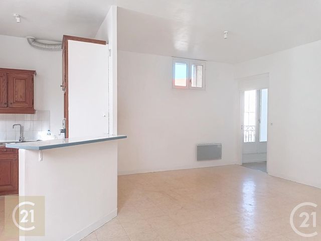 Appartement F4 à louer - 4 pièces - 81.0 m2 - BEZIERS - 34 - LANGUEDOC-ROUSSILLON - Century 21 Comminges Immobilier