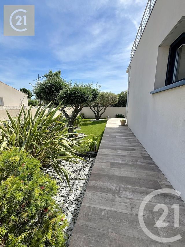 maison à vendre - 4 pièces - 120.0 m2 - SAUVIAN - 34 - LANGUEDOC-ROUSSILLON - Century 21 Comminges Immobilier