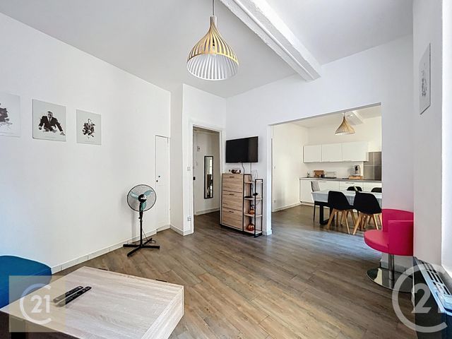 Appartement F2 à louer - 2 pièces - 64.66 m2 - BEZIERS - 34 - LANGUEDOC-ROUSSILLON - Century 21 Comminges Immobilier