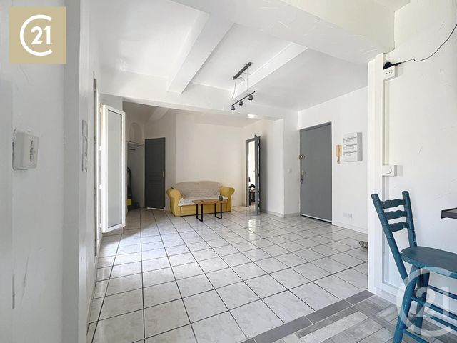 Afficher la photo en grand Appartement F3 à vendre - 3 pièces - 48.83 m2 - BEZIERS - 34 - LANGUEDOC-ROUSSILLON - Century 21 Comminges Immobilier