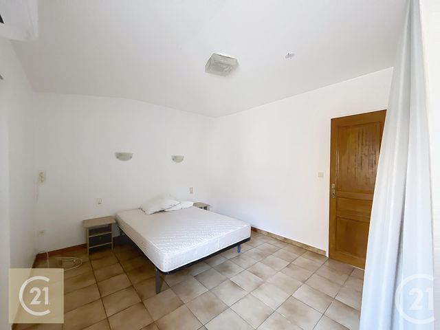 Appartement F2 à louer - 2 pièces - 34.0 m2 - BEZIERS - 34 - LANGUEDOC-ROUSSILLON - Century 21 Comminges Immobilier