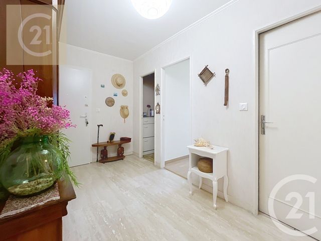 Appartement F4 à vendre - 5 pièces - 105.9 m2 - BEZIERS - 34 - LANGUEDOC-ROUSSILLON - Century 21 Comminges Immobilier