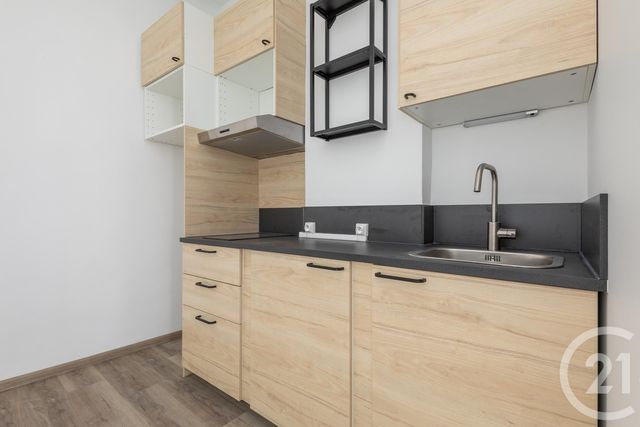 Appartement Studio à vendre - 1 pièce - 16.76 m2 - BEZIERS - 34 - LANGUEDOC-ROUSSILLON - Century 21 Comminges Immobilier