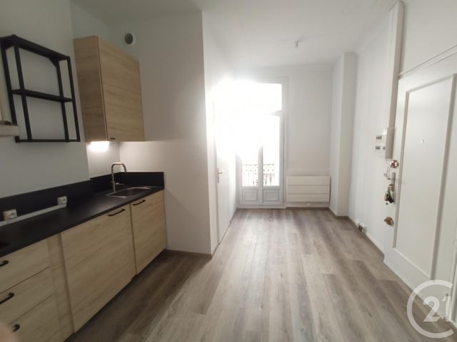 Appartement Studio à vendre - 1 pièce - 16.76 m2 - BEZIERS - 34 - LANGUEDOC-ROUSSILLON - Century 21 Comminges Immobilier