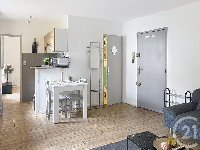 Appartement T2 à vendre - 2 pièces - 31.45 m2 - BEZIERS - 34 - LANGUEDOC-ROUSSILLON - Century 21 Comminges Immobilier