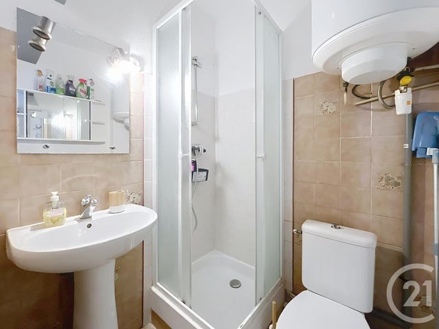 Appartement T2 à vendre - 2 pièces - 31.45 m2 - BEZIERS - 34 - LANGUEDOC-ROUSSILLON - Century 21 Comminges Immobilier