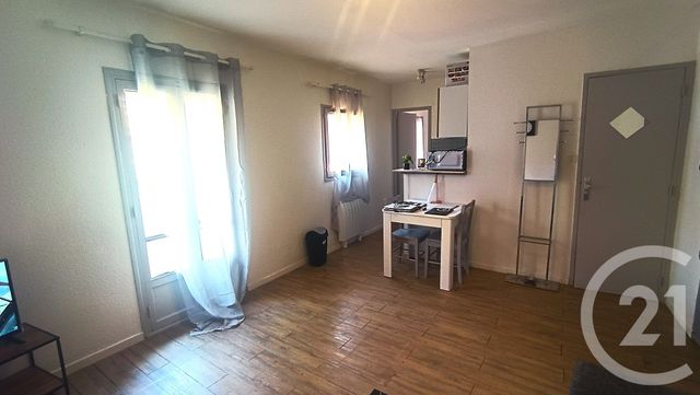 Appartement T2 à vendre - 2 pièces - 31.45 m2 - BEZIERS - 34 - LANGUEDOC-ROUSSILLON - Century 21 Comminges Immobilier