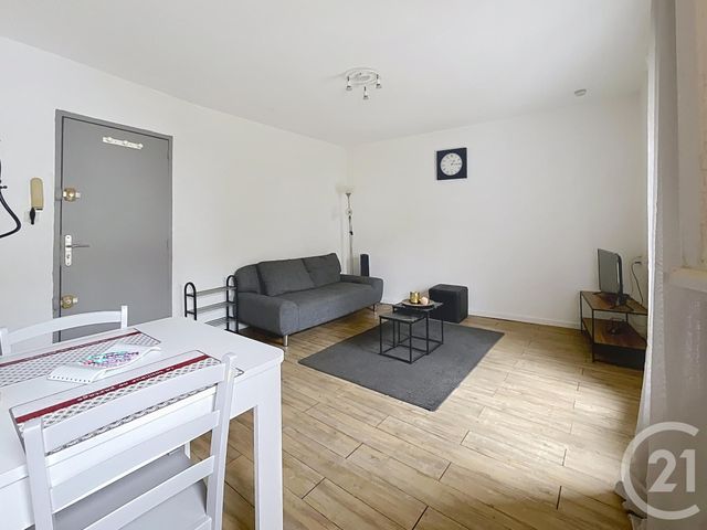Appartement T2 à vendre - 2 pièces - 31.45 m2 - BEZIERS - 34 - LANGUEDOC-ROUSSILLON - Century 21 Comminges Immobilier