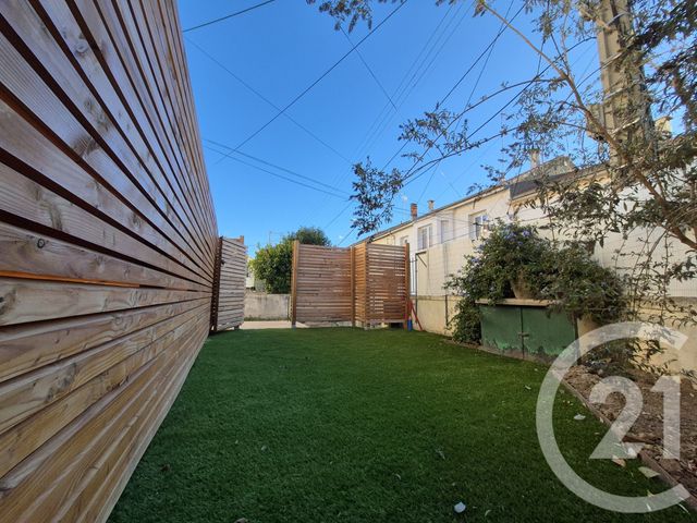 Appartement T4 à vendre - 4 pièces - 86.0 m2 - BEZIERS - 34 - LANGUEDOC-ROUSSILLON - Century 21 Comminges Immobilier