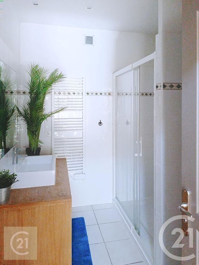 Appartement F2 à louer - 2 pièces - 58.0 m2 - BEZIERS - 34 - LANGUEDOC-ROUSSILLON - Century 21 Comminges Immobilier