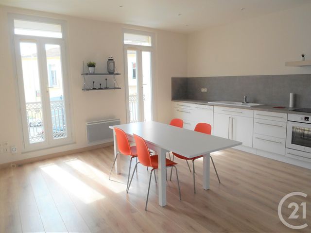 Appartement F2 à louer - 2 pièces - 58.0 m2 - BEZIERS - 34 - LANGUEDOC-ROUSSILLON - Century 21 Comminges Immobilier