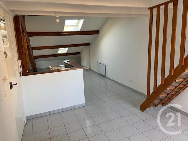 Appartement F2 à louer - 2 pièces - 37.0 m2 - BEZIERS - 34 - LANGUEDOC-ROUSSILLON - Century 21 Comminges Immobilier