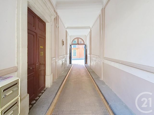 Appartement T6 à vendre - 6 pièces - 133.5 m2 - BEZIERS - 34 - LANGUEDOC-ROUSSILLON - Century 21 Comminges Immobilier