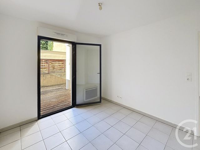 Appartement T3 à vendre - 3 pièces - 59.38 m2 - BEZIERS - 34 - LANGUEDOC-ROUSSILLON - Century 21 Comminges Immobilier