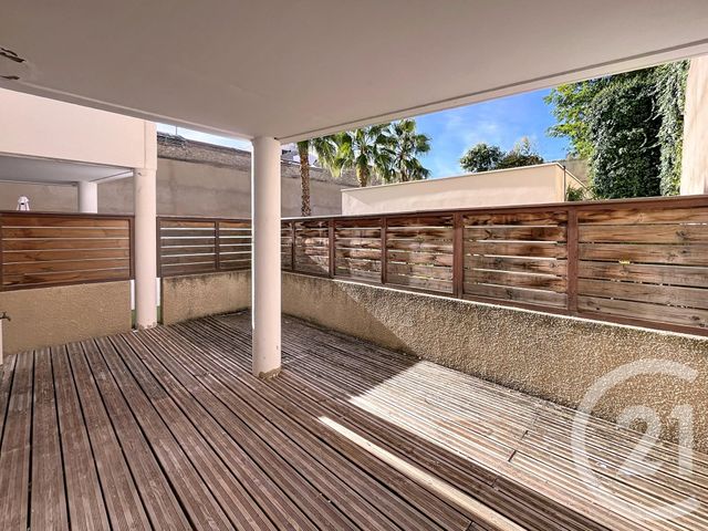 Appartement T3 à vendre - 3 pièces - 59.38 m2 - BEZIERS - 34 - LANGUEDOC-ROUSSILLON - Century 21 Comminges Immobilier