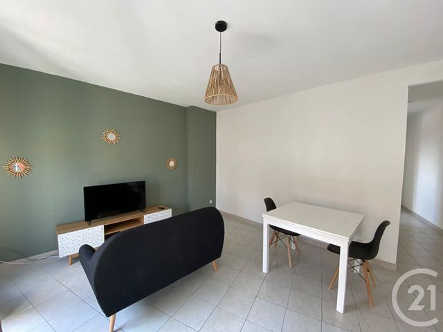 Appartement F2 à louer - 2 pièces - 44.06 m2 - BEZIERS - 34 - LANGUEDOC-ROUSSILLON - Century 21 Comminges Immobilier