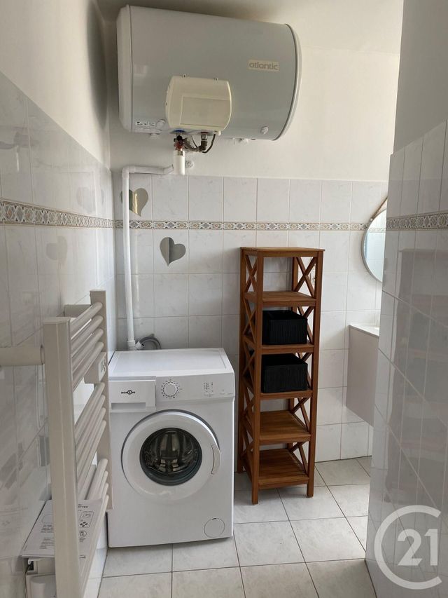 Appartement F2 à louer - 2 pièces - 44.06 m2 - BEZIERS - 34 - LANGUEDOC-ROUSSILLON - Century 21 Comminges Immobilier